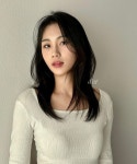 디오브 강륜희 on Instagram: 안녕하세요, #디오브강륜희 입니다:) 부드럽게 떨어지는 #레이어드컷 에 모질에 맞는 #볼륨매직 #c컬펌 으로... 