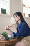 윤지