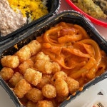 얇은편이었는데 야… 혁 on Instagram: “떡볶이 참 잘하는집💓  궁금했던 곳인데 마침 집 근처에 오픈해서 주문!  👉🏻로제떡볶이+중국당면... 