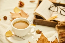 가을 커피와 책 가을 커피와 책 | Autumn coffee, Coffee and books, Coffee cups