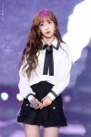 웃짤닷컴-러블리즈 유지애 성주생명문화축제 | 패션 스타일, 레드벨벳 아이린, 졸업 사진