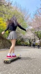 마지막화만 봤는데 요기가 거기에 나오더라구요🌈 #롱보드 #롱보드댄싱 #벚꽃 #longboard #추천 | Cheer skirts, Skater skirt, Skirts