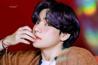 #BTS #방탄소년단 #BTS_BE Concept Photo - 뷔 (V) Vtaeat on Twitter | Kim taehyung, Taehyung, Kim