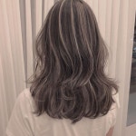 448 個讚，5 則留言 - Instagram 上的 헤어바이반룬하우트 오앤오점 채롬（@o.n.o_chaerom）：「 안하고 넘어가면 서운한 요즘 핫... 
