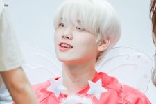 황태자 on
