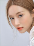 스타일난다 | 3CE 스타일난다 | 3CE | Tóc và làm đẹp, Dép, Làm đẹp