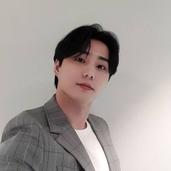 Pin page 데이식스 영케이 / Day6 YoungK on Instagram: “