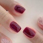 울산네일 화봉동네일 송정동네일 윤네일 on Instagram: #윤네일 버건디에 씨리얼두스푼😍 _________________________________ ❤️10월~12월이벤트... 