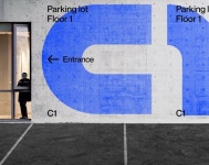 Exhibit + Signs에 있는 K A님의 핀 | 주차장, 벽