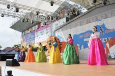 탈춤축제장_경연무대_전통우리소리 공연(2014. 10. 1.)