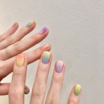네일어라모드 Nail A La Mode บน Instagram: “- 캔디네일🍬 회원 : 7만원 비회원 : 9만원 - 마블의 디테일은 고객님 본인의 스킨톤과... 