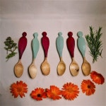 A batch of handcarved tulipwood eating spoons now on Foksydhcraftwork | 목공예