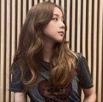 ปักพินโดย 뉴욕 양키즈 ใน WOMAN | ภาพ, คนดัง