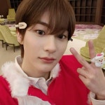 Pin oleh zzz 💭 di 라이즈, 230904