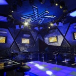 Karaoke + Clup + Bar에 있는 Chris Nguyen님의 핀