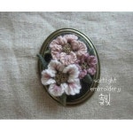 자수레슨 #자수 #입체자수 #서양자수 #프랑스자수 #유럽자수 #자수타그램 #embroidery #woolstitch #needlework #brooch #stumpwork