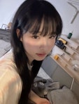 ⊂⊃ ➜ @ seonyou .ᐟ ❀ {선유} class:y