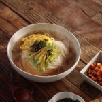 잔치국수 - 아내의 식탁 - 2020 | 건강한 요리법, 요리, 맛있는 음식 조리법