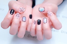 Nail&Pedicure에 있는 zzzieee님의 핀