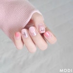 Pin page - 상큼 톡톡! 비타민 충전 레몬 패턴 네일🍋 반응이 좋아 엄지 아트 하나 더 올릴게용! 😆💛🍋 - *3월 롱웨어네일즈는... 