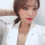 너의 옆에서만 난 거짓없이 가장 나다워 | Insta fashion, Fun diys, Diy crafts