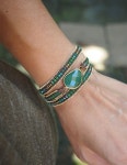 Green mix wrap bracelet with chain Boho bracelet by G2Fdesign | 비즈, 악세사리, 매듭