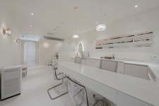 화이트톤 미니멀한 10평 네일샵 인테리어 (파주 다율동)