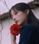 뉴진스 민지의 여행기, 두번째 에피소드🇫🇷✈️ 샤넬(@chanel.beauty.korea)의 까멜리아 농장 옆에는 식물을 연구하고 발견하는... 