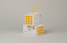 아우라지 디자인 (AURG) - TANGERINE AND YOU | Brand Identity & Packaging | Packaging design inspiration, Brand identity package... 