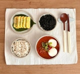 Pin page 새늘 on Instagram: ⠀ 순두부 김치찌개랑 또 계란말이 😛 ⠀ ⠀ 순두부 넣어서 보글보글 참치김치찌개 끓이고 아침에 먹고... 
