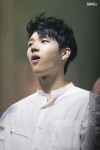 우현