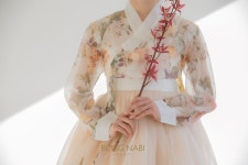 Design HANBOK 1 | 복나비 소성희 한복 디자이너 한복브랜드 복나비한복, 결혼한복, 웨딩한복, 혼주한복, 아동한복 맞춤제작 및 대여 | 전통... 