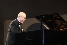 Yuhki Kuramoto & Yiruma Concert 2011 / 유키 구라모토 & 이루마 콘서트 2011 | Cultural events, Pianist, Culture