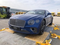 추운날에도 고생많으신 제이엔제이 식구 여러분들, 대표님 모두 정말 감사드립니다. . . . #제이앤제이인터내셔널 #벤틀리 #bentley... 