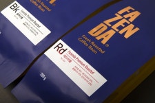 Coffee packaging에 있는 Justin Kim님의 핀