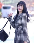 JOY / 조이 on Instagram: MC JOY on her way to record for SBS TV Animal Farm ~ greeting fans before going in 👸🏻💕 Photos... 