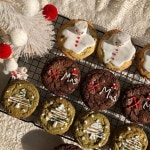 food에 있는 riss🌷님의 핀 | 크리스마스 베이킹, 크리스마스 디저트, 크리스마스 케이크