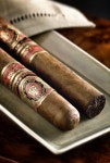 True Smoke에 관한 106개의 최상의 Pinterest 이미지 | 시가, 음료수 및 파이프 True Smoke