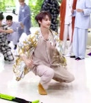 JUN ジュン 준 ジュンフィ 문준휘 in 2021 | Fashion, Women, Ruffle blouse