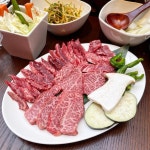 삼성동 투뿔한우 짝갈비 전문점 20230316 삼성동 명월강남 짝갈비 통채로 매장에서 직접 정형하여 투뿔 갈비살 및… | Instagram