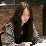 Pin page YUBIN | TRIPLE S | ‘LOVElution 미국투어 D-6…SIGNAL 230918’