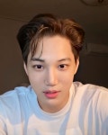 Pin page Pin av 각제 på 종인