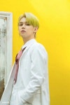 [HD포토] 본격 힐링 타임ㅣ투모로우바이투게더 연준 di 2020 | Selebritas, Lagu, Orang lucu