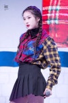 181124 #지호 #오마이걸 #jiho #ohmygirl | 연예인, 헤어스타일, 비니