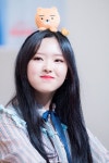 Pin by ﹆⁞ 🌷얭. mimie ⋅🥛🩰  ⩇ ʿ  𓄹 on ࣭⸰ ͙ࣳ ㅡ 이달의 소녀⭑ | Olivia hye, Kpop girls, Olivia Pin by... 