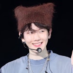 ´ㅅ` Pin em Baek ꒰⑅ᵕ༚ᵕ꒱˖♡ em 2024