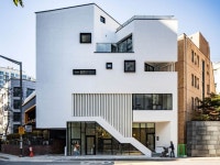 리슈건축사사무소_상도동 삼각집 - 브리크매거진 -  BRIQUE MAGAZINE 상도동 삼각집 - 브리크매거진 -  BRIQUE MAGAZINE | 삼각 집, 현대... 