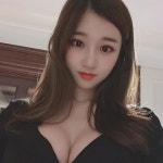 이미지: 사람 1명 이상, 셀카, 근접 촬영 | 근접촬영, 여성 패션, 패션