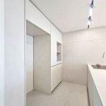 울산시 울산삼산푸르지오 인테리어, 화이트 톤의 아일랜드로 완성한 대면형 주방 32평 | LX Z:IN