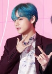 KIM TAE-HYUNG °V•김태형에 있는 FM님의 핀 | 김태형, 김남준, 태형